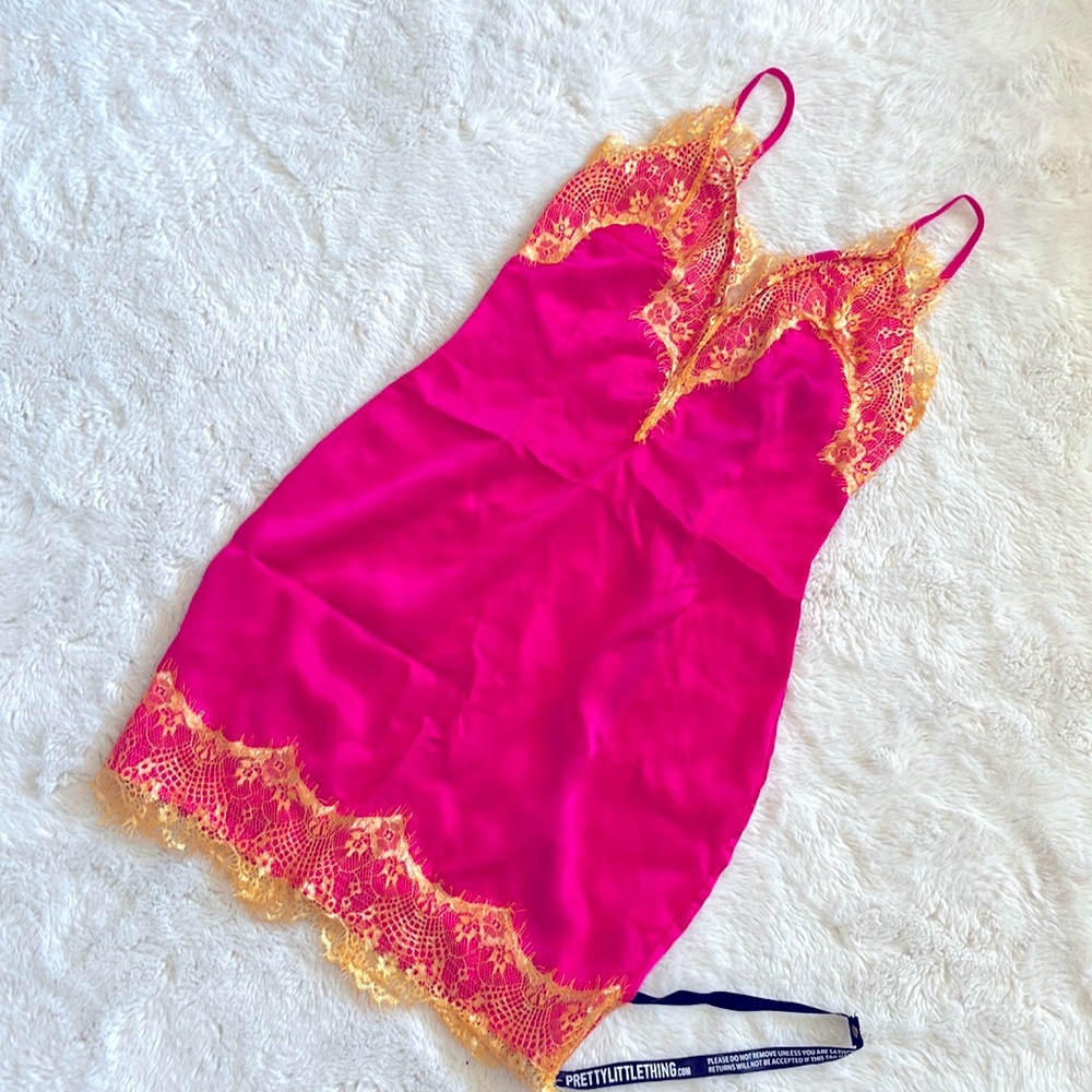 Pretty Little Thing Satin/lace dress us size 4, uk size 8